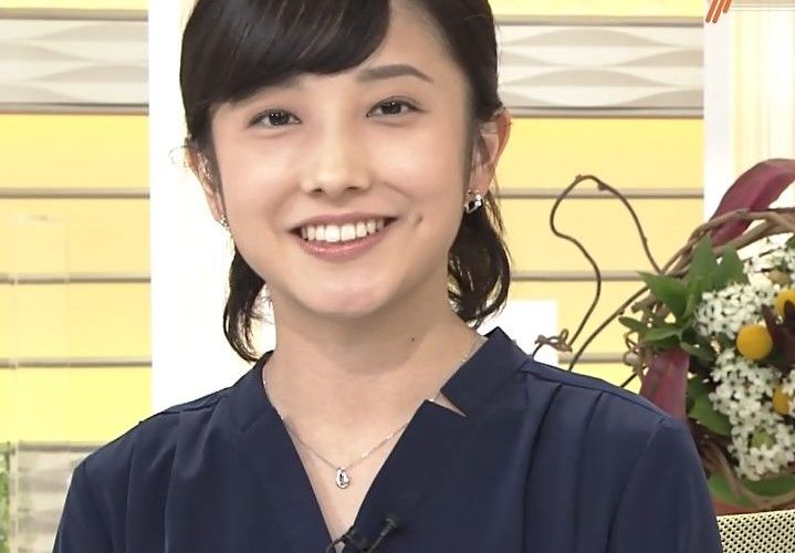 林田理沙アナの身長がかわいい!おはよう日本やブラタモリで年齢やカップは?